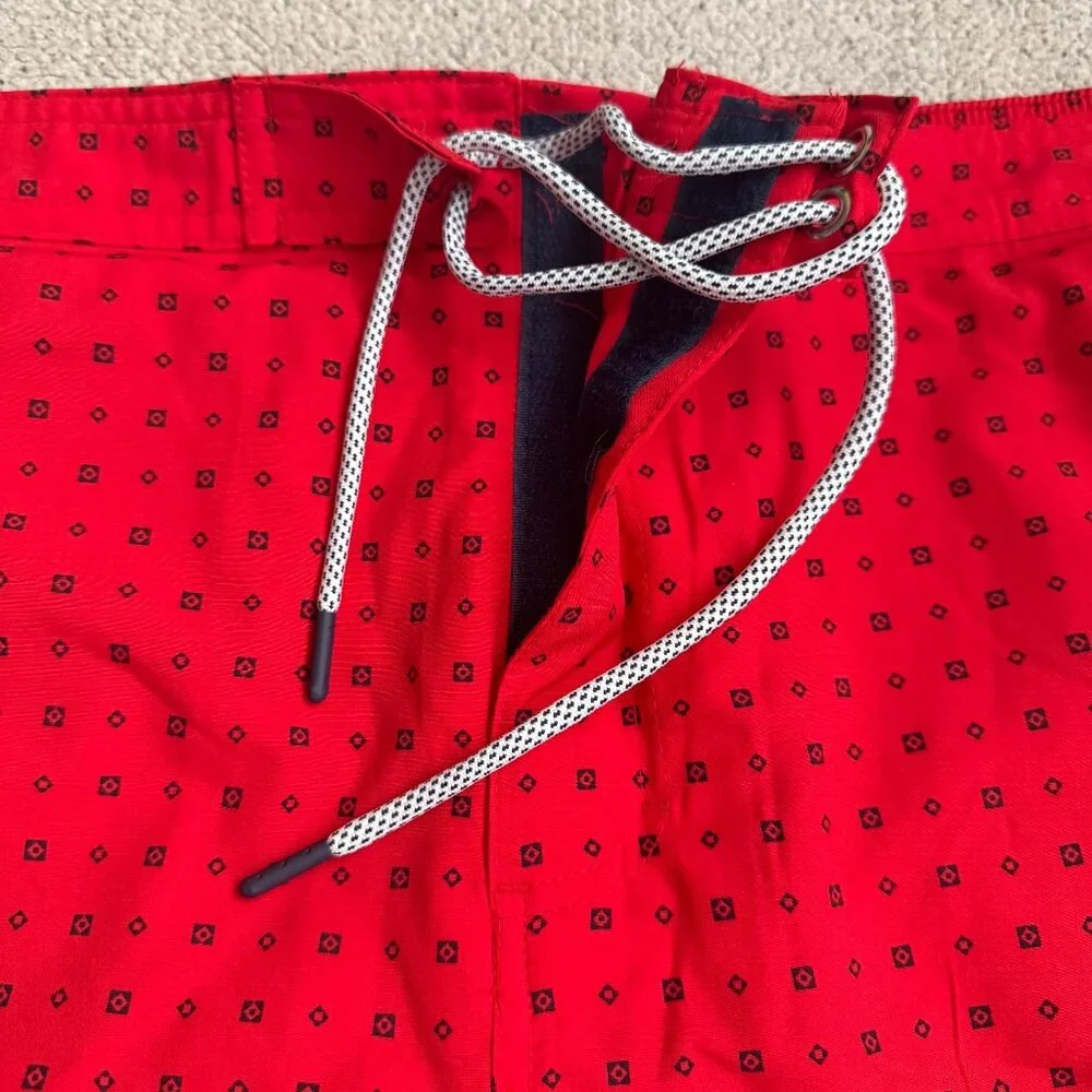 Michael Kors Mens Red Patterned Swim Shorts XXL‎ Drawstring Closure lightweight